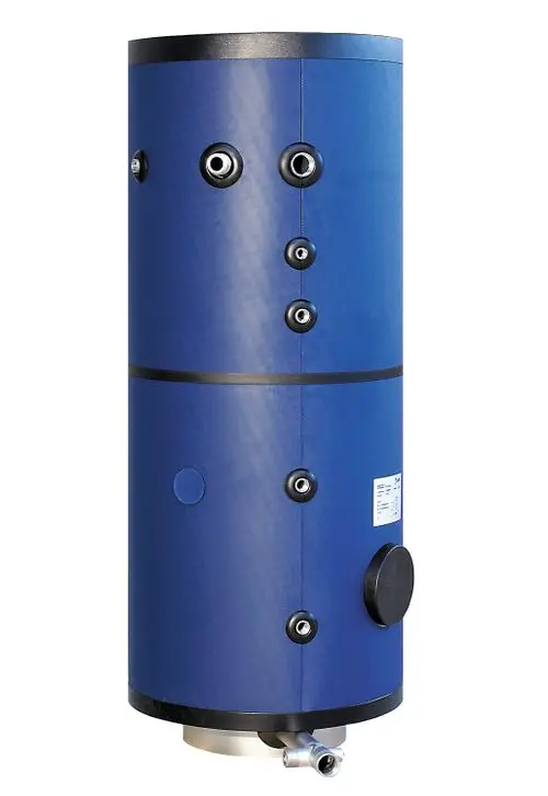 Blauer Trinkwasserspeicher von Danfoss mit mehreren Anschlussöffnungen und Isolierung. Zylindrisches Design, geeignet für die Warmwasserbereitung.